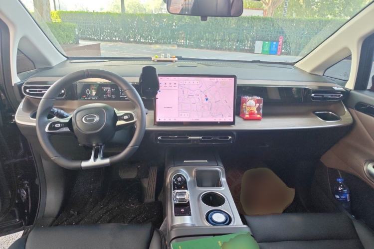 Used GAC Trumpchi E8 2024 Honor Series 2.0L Honor Edition Center Console
