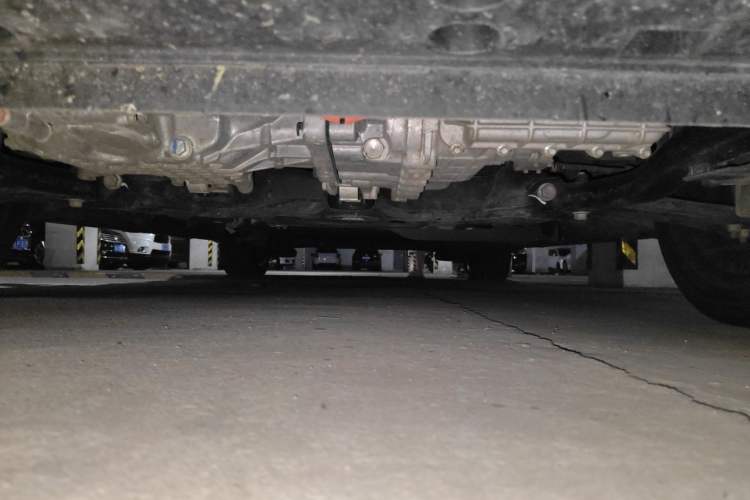 Used GAC Trumpchi E8 2024 Honor Series 2.0L Honor Edition Chassis Front