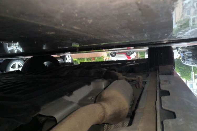 Used GAC Trumpchi E8 2024 Honor Series 2.0L Honor Edition Chassis Front Left