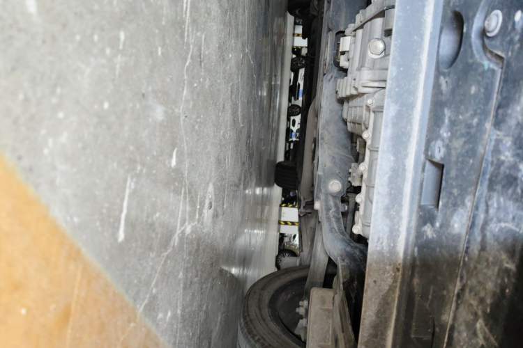 Used GAC Trumpchi E8 2024 Honor Series 2.0L Honor Edition Chassis Front