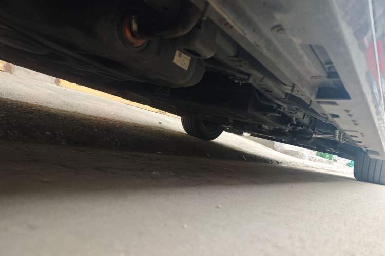 Used GAC Trumpchi E8 2024 Honor Series 2.0L Honor Edition Chassis Rear Right
