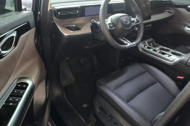 Used GAC Trumpchi E8 2024 Honor Series 2.0L Honor Edition Driver Seat