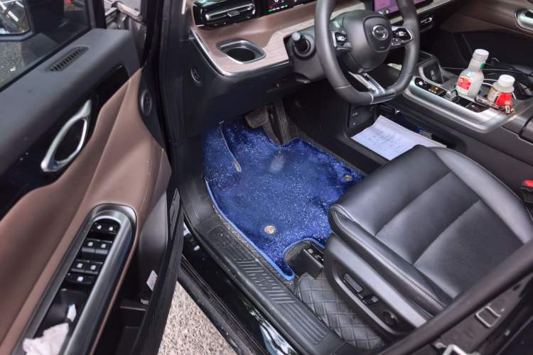 Used GAC Trumpchi E8 2024 Honor Series 2.0L Honor Edition Driver Seat