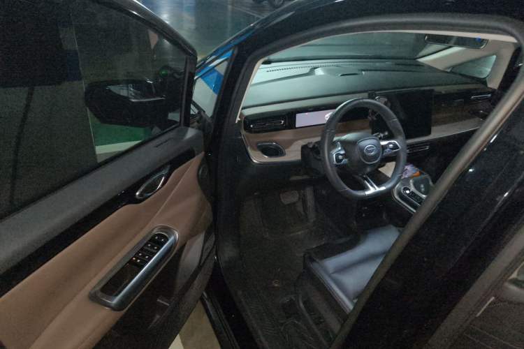 Used GAC Trumpchi E8 2024 Honor Series 2.0L Honor Edition Driver Seat