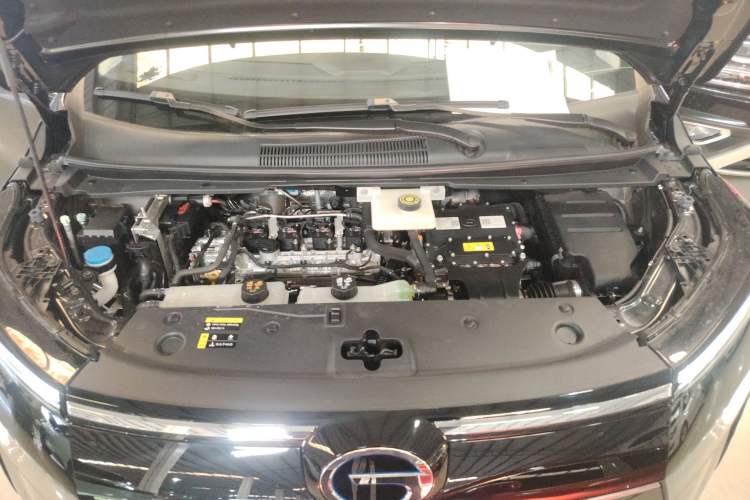 Used GAC Trumpchi E8 2024 Honor Series 2.0L Honor Edition Engine Bay