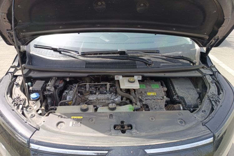 Used GAC Trumpchi E8 2024 Honor Series 2.0L Honor Edition Engine Bay