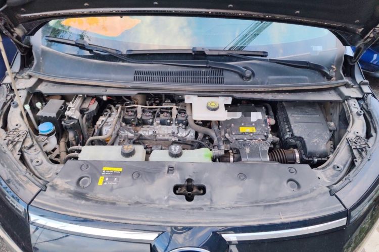 Used GAC Trumpchi E8 2024 Honor Series 2.0L Honor Edition Engine Bay