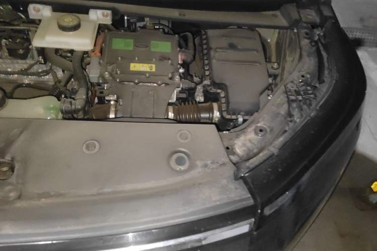 Used GAC Trumpchi E8 2024 Honor Series 2.0L Honor Edition Engine Bay Left