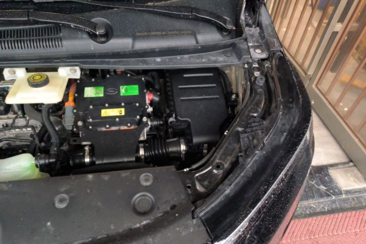 Used GAC Trumpchi E8 2024 Honor Series 2.0L Honor Edition Engine Bay Left