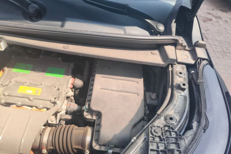 Used GAC Trumpchi E8 2024 Honor Series 2.0L Honor Edition Engine Bay Left