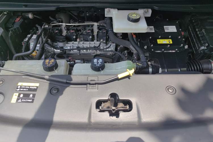 Used GAC Trumpchi E8 2024 Honor Series 2.0L Honor Edition Engine Bay