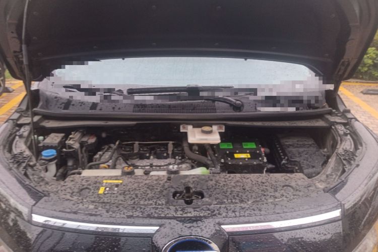 Used GAC Trumpchi E8 2024 Honor Series 2.0L Honor Edition Engine Bay