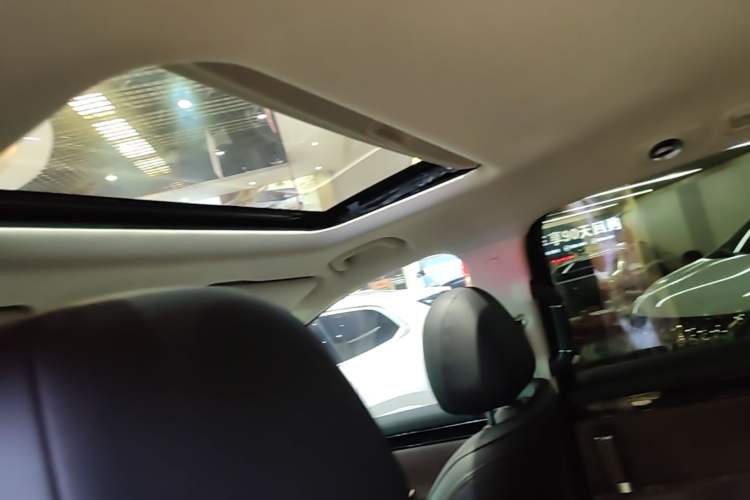 Used GAC Trumpchi E8 2024 Honor Series 2.0L Honor Edition Headliner