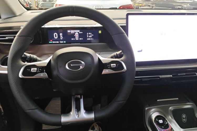 Used GAC Trumpchi E8 2024 Honor Series 2.0L Honor Edition Interior 2
