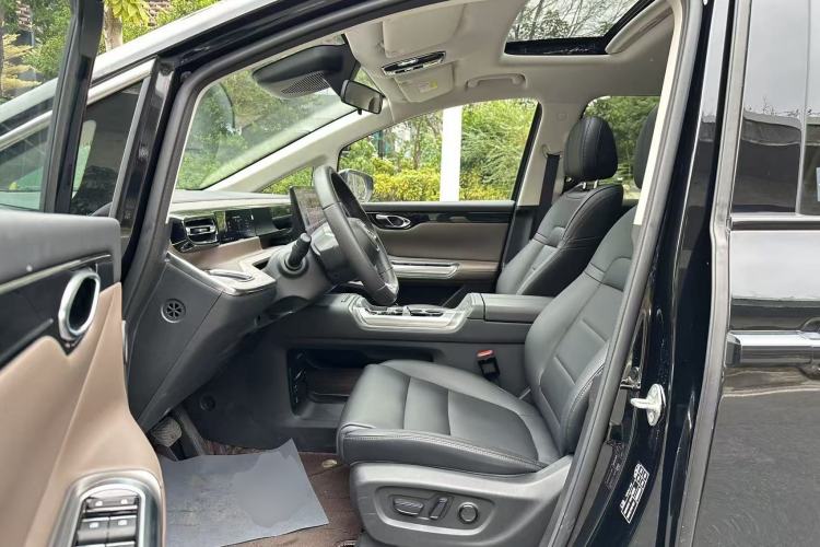 Used GAC Trumpchi E8 2024 Honor Series 2.0L Honor Edition Interior 3