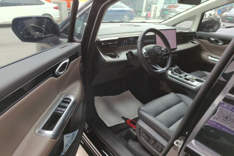 Used GAC Trumpchi E8 2024 Honor Series 2.0L Honor Edition Interior 3