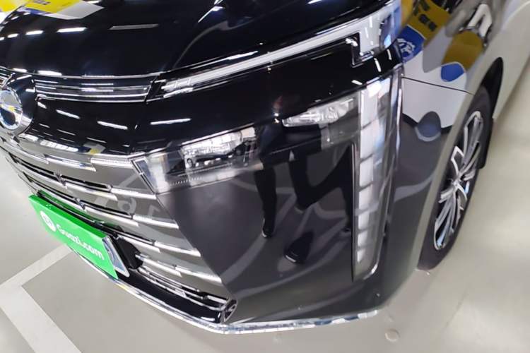 Used GAC Trumpchi E8 2024 Honor Series 2.0L Honor Edition Left Front Headlight