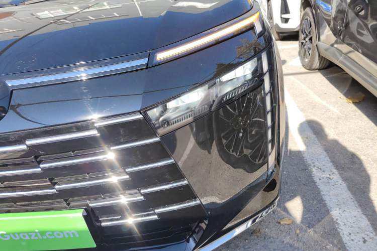 Used GAC Trumpchi E8 2024 Honor Series 2.0L Honor Edition Left Front Headlight