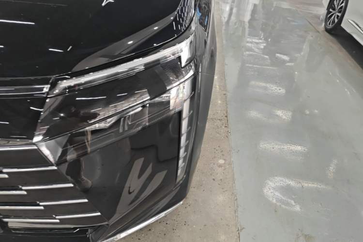 Used GAC Trumpchi E8 2024 Honor Series 2.0L Honor Edition Left Front Headlight