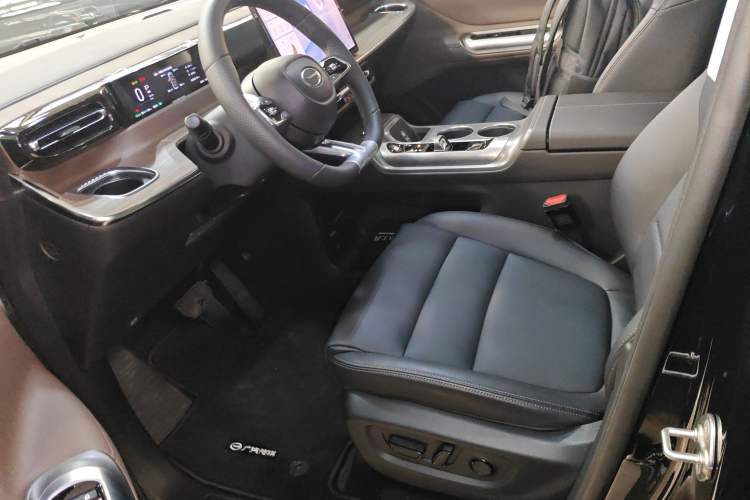 Used GAC Trumpchi E8 2024 Honor Series 2.0L Honor Edition Left Front Seat