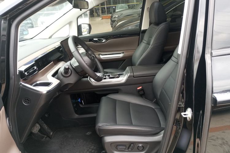 Used GAC Trumpchi E8 2024 Honor Series 2.0L Honor Edition Left Front Seat