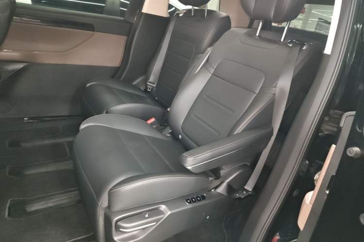 Used GAC Trumpchi E8 2024 Honor Series 2.0L Honor Edition Left Rear Seat