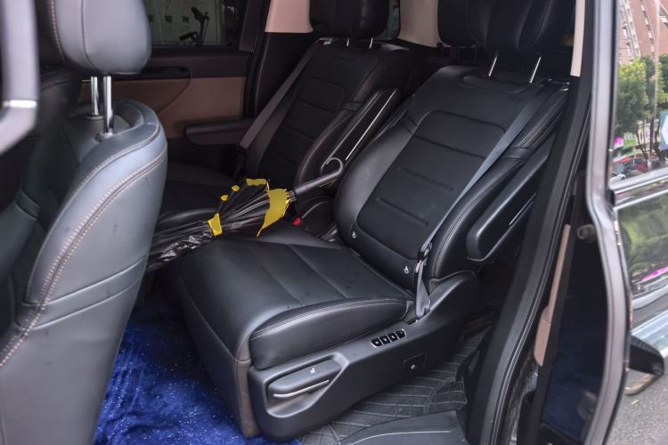 Used GAC Trumpchi E8 2024 Honor Series 2.0L Honor Edition Left Rear Seat