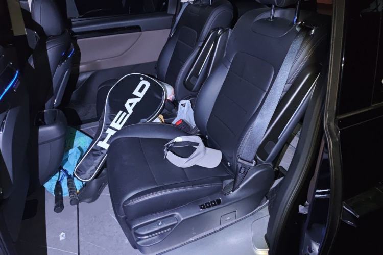 Used GAC Trumpchi E8 2024 Honor Series 2.0L Honor Edition Left Rear Seat