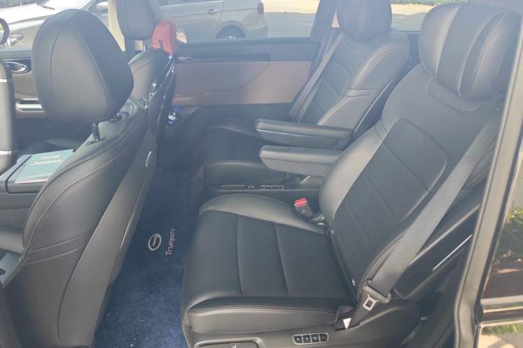 Used GAC Trumpchi E8 2024 Honor Series 2.0L Honor Edition Left Rear Seat