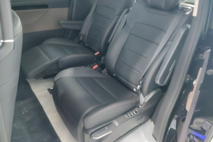 Used GAC Trumpchi E8 2024 Honor Series 2.0L Honor Edition Left Rear Seat