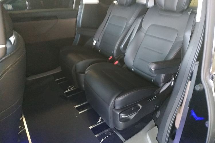 Used GAC Trumpchi E8 2024 Honor Series 2.0L Honor Edition Left Rear Seat