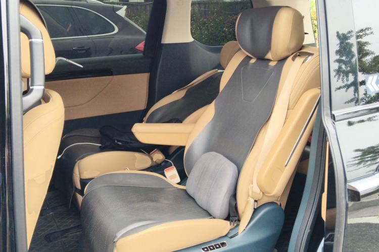 Used GAC Trumpchi E8 2024 Honor Series 2.0L Honor Edition Left Rear Seat