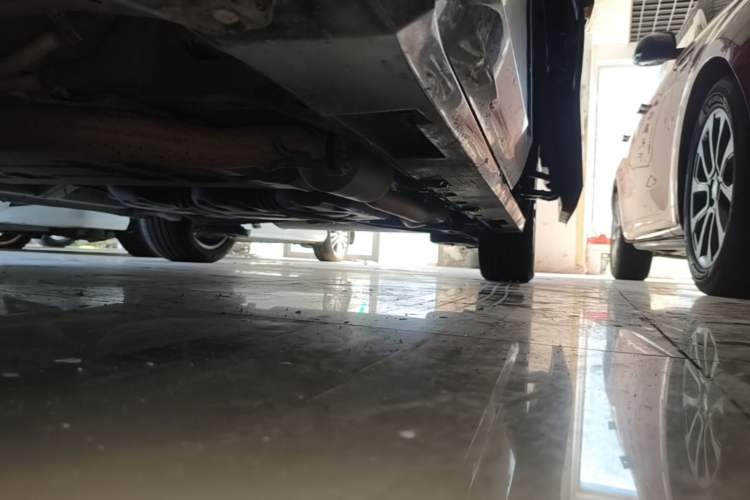 Used GAC Trumpchi E8 2024 Honor Series 2.0L Honor Edition Left Side Sill