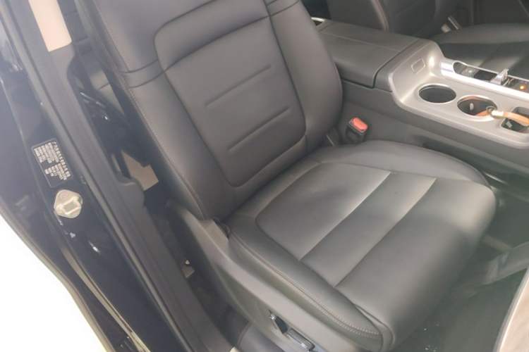 Used GAC Trumpchi E8 2024 Honor Series 2.0L Honor Edition Right Front Seat