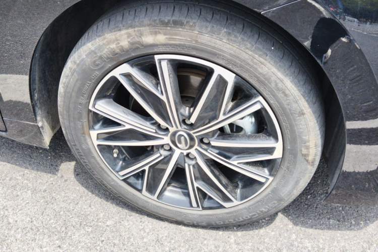 Used GAC Trumpchi E8 2024 Honor Series 2.0L Honor Edition Right Front Wheel Hub
