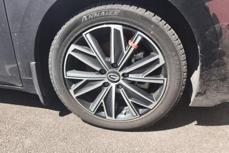 Used GAC Trumpchi E8 2024 Honor Series 2.0L Honor Edition Right Front Wheel Hub