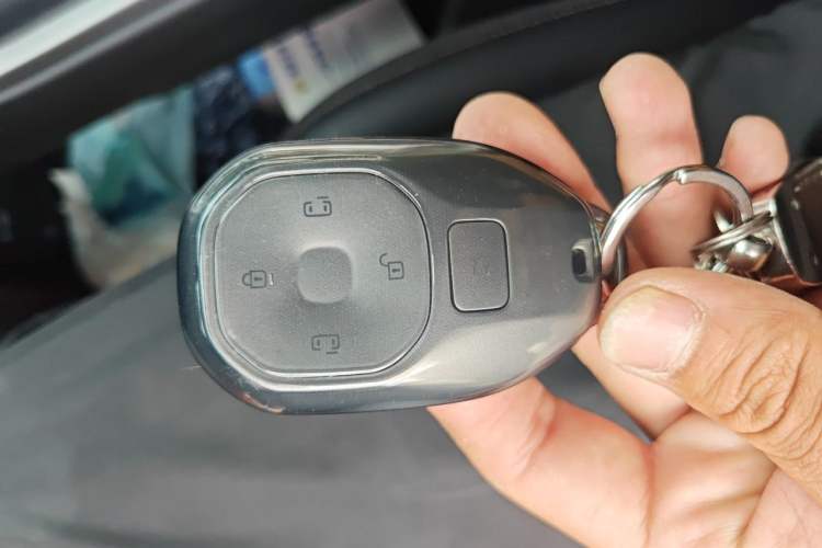 Used GAC Trumpchi E8 2024 Honor Series 2.0L Honor Edition Vehicle Key