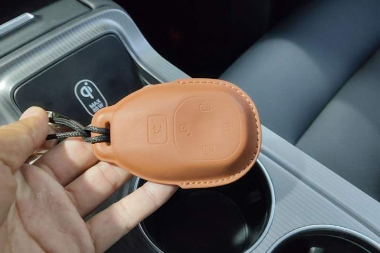 Used GAC Trumpchi E8 2024 Honor Series 2.0L Honor Edition Vehicle Key