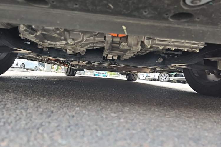 Used GAC Trumpchi E8 2024 Honor Series 2.0L Honor Edition Chassis Front