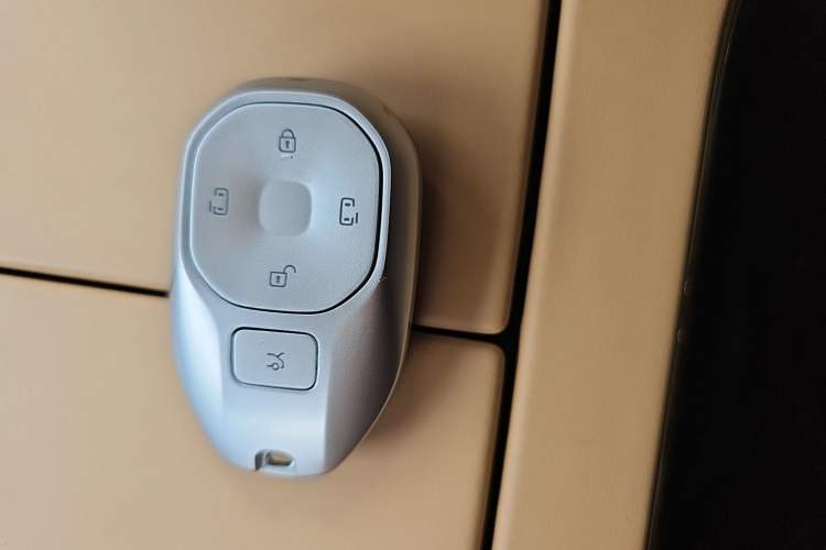 Used GAC Trumpchi E8 2024 Honor Series 2.0L Honor Edition Vehicle Key