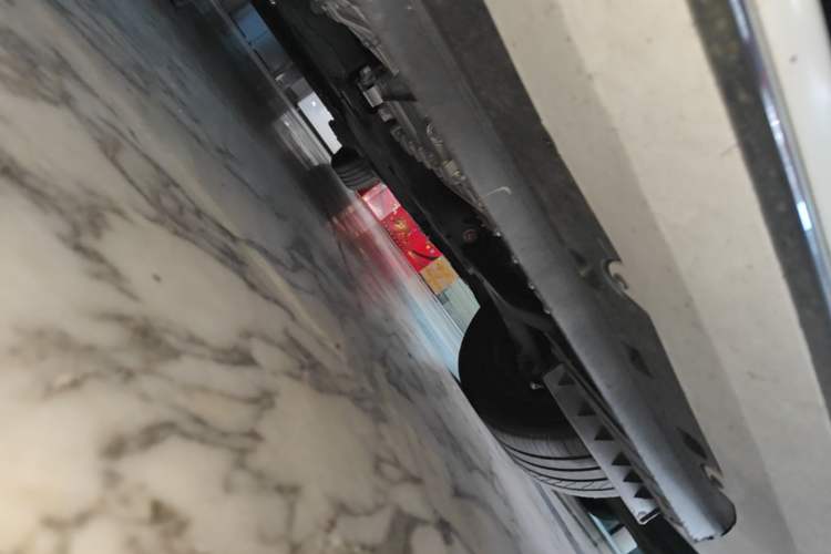 Used GAC Trumpchi E8 2024 Honor Series 2.0L Honor Edition Chassis Rear Right