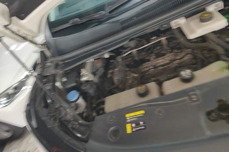 Used GAC Trumpchi E8 2024 Honor Series 2.0L Honor Edition Engine Bay Right