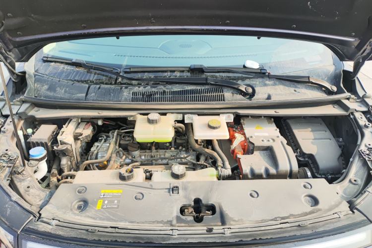Used GAC Trumpchi E8 2024 Honor Series 2.0L Honor Edition Engine Bay