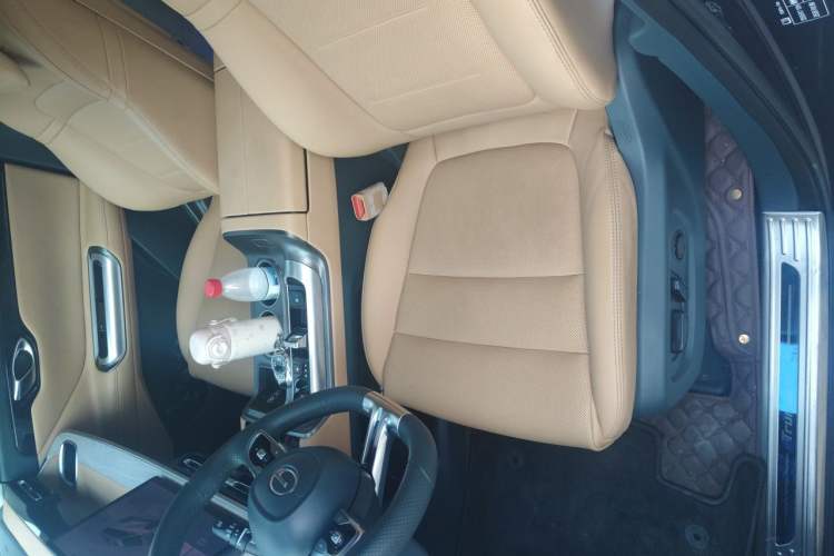 Used GAC Trumpchi E8 2024 Honor Series 2.0L Honor Edition Left Front Seat