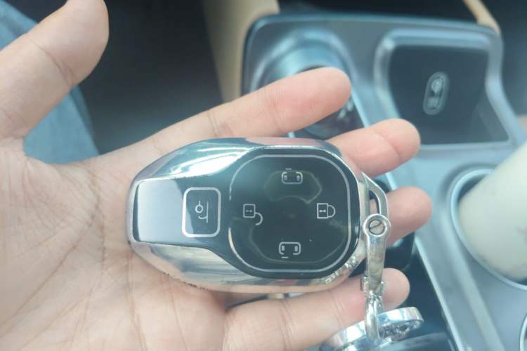 Used GAC Trumpchi E8 2024 Honor Series 2.0L Honor Edition Vehicle Key