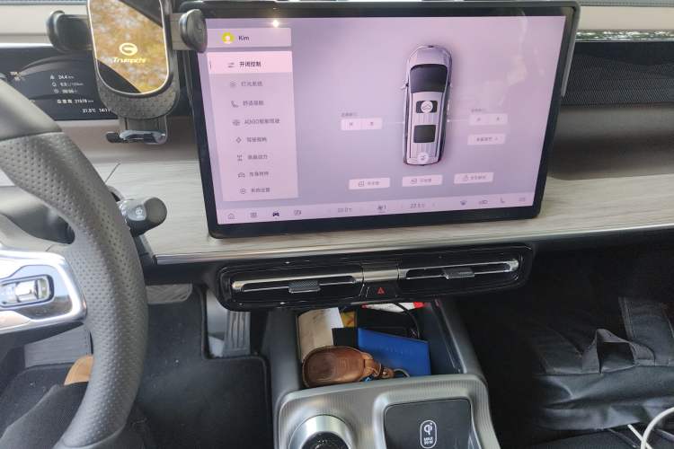 Used GAC Trumpchi E8 2024 Honor Series 2.0L Honor Edition Audio And AC Panel