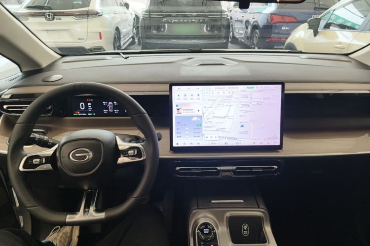 Used GAC Trumpchi E8 2024 Honor Series 2.0L Honor Edition Center Console