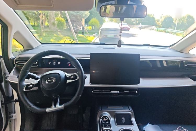 Used GAC Trumpchi E8 2024 Honor Series 2.0L Honor Edition Center Console