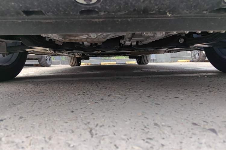 Used GAC Trumpchi E8 2024 Honor Series 2.0L Smart Edition Chassis Front