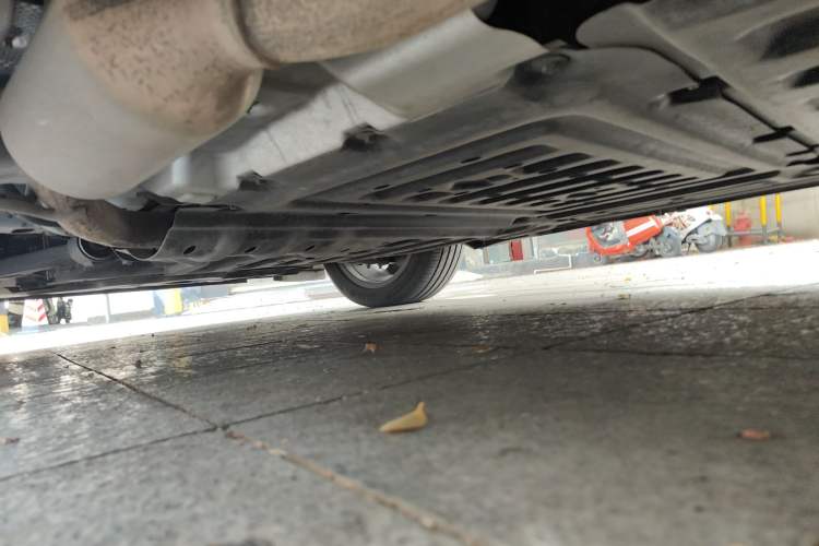 Used GAC Trumpchi E8 2024 Honor Series 2.0L Honor Edition Chassis Front Left